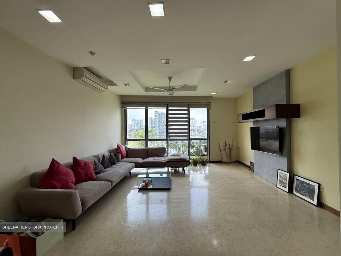 The Waterina (D14), Apartment #585922221